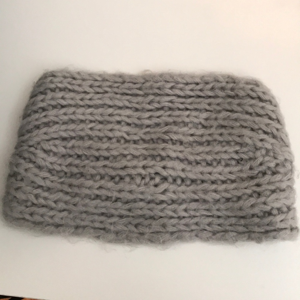 Stylish ear warmer